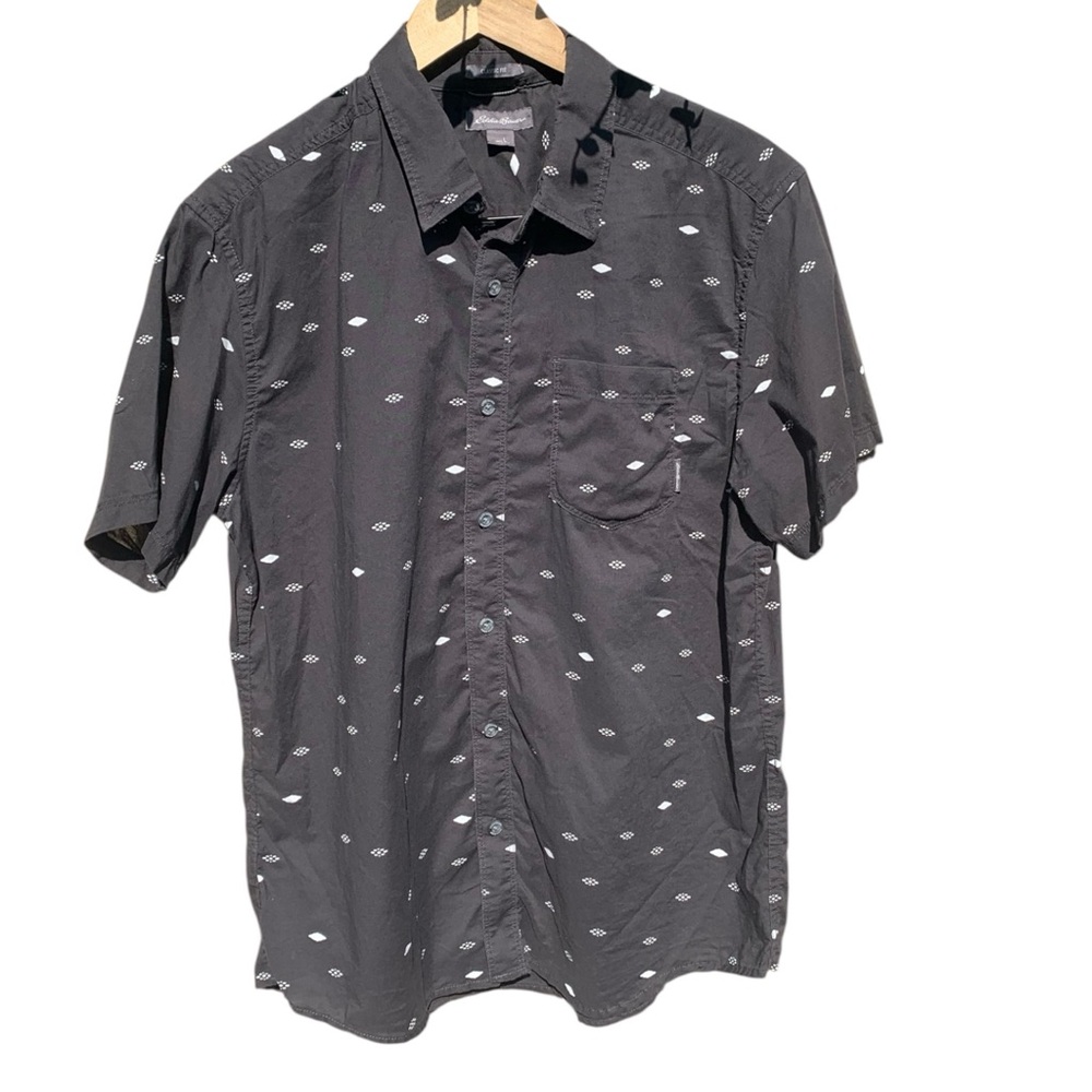 Eddie Bauer Men's Black Patterned Button Down Shirt Size L. In Good Condition.